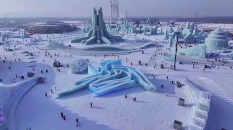 Dunia Es dan Salju Harbin di ibu kota Provinsi Heilongjiang, China. (REUTERS) Dunia Es dan Salju Harbin di ibu kota Provinsi Heilongjiang, China. (REUTERS)