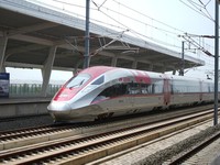 Resmi Dibuka! Segini Harga Tiket Whoosh dari Stasiun Halim ke Karawang