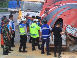 Tak Ada Pelajar, Ini Identitas 4 Korban Tewas Kecelakaan Bus SMP Bogor