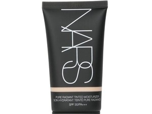 Video Battle Tinted Moisturizer Rp 100 Ribu Vs Rp 700 Ribu: Siapa Juaranya?