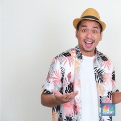 Cari Rekomendasi Restoran & Hotel Saat Liburan? Tanya Sabrina Aja!