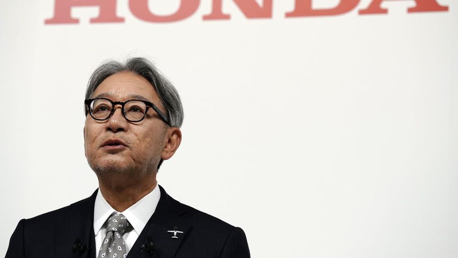 CEO Honda Toshihiro Mibe. (AP Photo/Eugene Hoshiko)