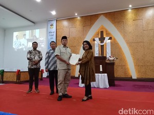 56 Tahun Berdiri, Gereja Kristen Pasundan Jaktim Akhirnya Punya Sertifikat