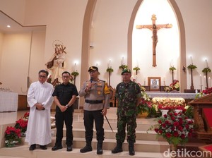 Polisi All Out Amankan Perayaan Natal di Kota Probolinggo