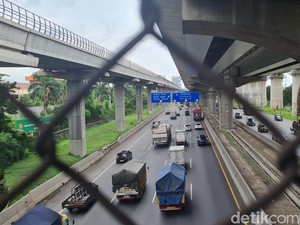 Anggota DPR Khawatir Dampak Pembatasan Operasi Truk Saat Lebaran