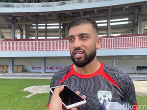 Cerita Omid Popalzay Usai Debut di PSIM Jogja