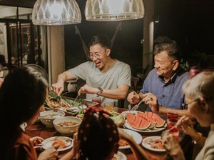 5 Mitos Soal Makan Saat Liburan Ini Jangan Dipercaya