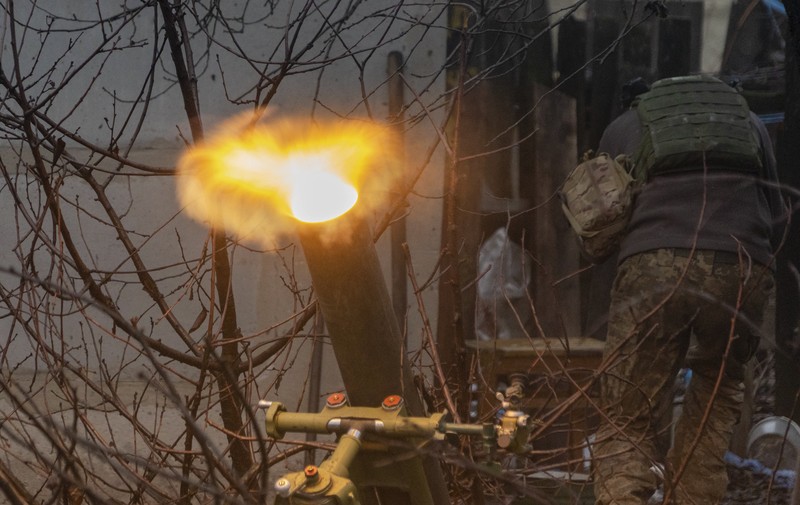 UKRAINE-CRISIS/ATTACK-DNIPROPETROVSK REGION Firefighters work at a site of a Russian missile strike, amid Russia's attack on Ukraine, in Dnipropetrovsk region, Ukraine December 25, 2024. Press service of the State Emergency Service of Ukraine in Dnipropetrovsk region/Handout via REUTERS ATTENTION EDITORS - THIS IMAGE HAS BEEN SUPPLIED BY A THIRD PARTY. WATERMARK FROM SOURCE.