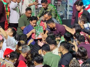 Gibran Kunjungi Gereja Keluarga Allah Solo Saat Natal: Mengobati Rasa Kangen