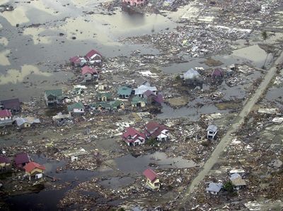 Tsunami 100 Meter Hantam Ambon, Ini Kesaksian Warga Rasakan Kiamat