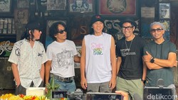 Nggak Ada Persyaratan Medis Khusus Buat Abdee Slank Manggung Lagi