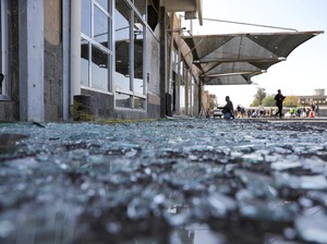 Bandara Utama Yaman Lumpuh, Pesawat Hancur Usai Serangan Udara Israel
