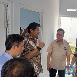 Maruarar Blusukan Cek Rumah Subsidi di Bogor Harga Rp 185 Jutaan