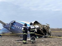 Pesawat Azerbaijan Airlines Jatuh, Putin Minta Maaf - Sebut Ukraina