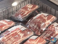 Persiapan Tahun Baru, Masyarakat Berburu Diskon di Transmart
