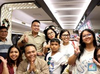 Angga Prabowo Apresiasi Peran Petugas Komdigi & KAI Saat Nataru