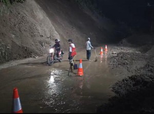 Sempat Tertutup Longsor, Jalan Nasional Bagbagan Dibuka Satu Jalur