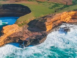 Pantai Penyisok, Surga Tersembunyi di Pulau Lombok