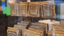 Jejak Era Kolonial, Ini 5 Toko Kopi Kuno yang Bertahan Sampai Sekarang