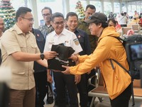 Wamenkomdigi - Telkomsel Bersinergi Pastikan Jaringan Prima di Nataru