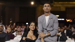 Cristiano Ronaldo Sudah Lamar Georgina Rodriguez?