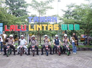 Unik, Polres Blitar Resmikan Taman Lalu Lintas di Warung Makan