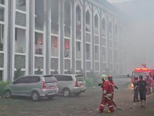 Kebakaran Gedung UIN Jakarta, Warek: Api Sudah Padam, Tak Ada Korban Jiwa