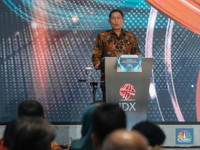 Investasi Saham Kena PPN 12%? Ini Kata Bos OJK
