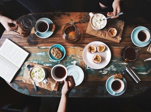 5 Alasan Cafe di Plaza Festival Jadi Tempat Nongkrong Favorit Anak Muda