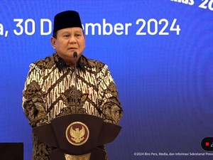 Prabowo Dadakan Tinjau Langsung Program Makan Bergizi Gratis di SD-TK Jaktim