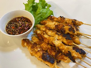 Resep Sate Ayam Bumbu Pedas Manis yang Jadi Favorit Keluarga