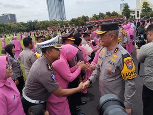 Ribuan Personel dan PNS Polri se-Jatim Naik Pangkat Jelang Tahun Baru