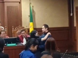 Video Jaksa Sebut Perhiasan-Tas Sandra Dewi yang Disita Hasil Korupsi Timah