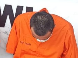 Suami di Ngawi Tusuk Istri yang Tak Terima Lehernya Digigit Saat Bercinta