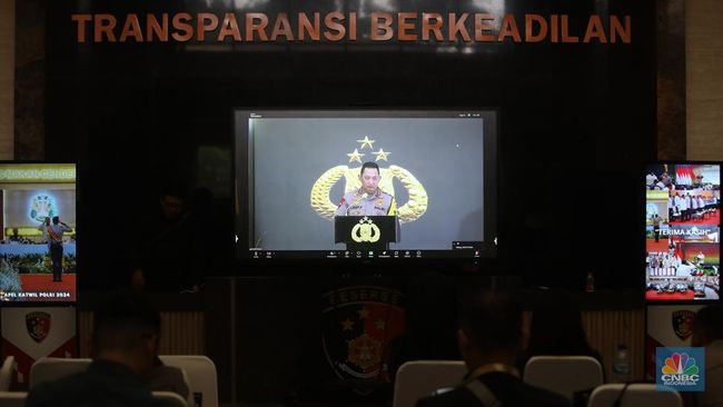 Momen Kapolri Jenderal Listyo Beberkan Capaian Polri Selama Tahun 2024