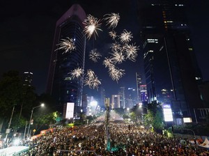 Viral Letusan Balon Saat Malam Tahun Baru di Bundaran HI, Tak Ada Korban