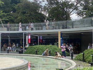 Video: Ngonten di Taman Literasi Blok M Nggak Perlu Izin, tapi...