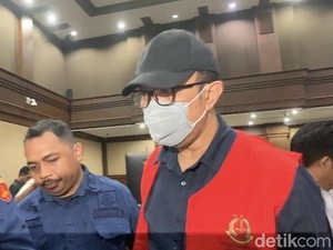 Heru Si Hakim Pemvonis Bebas Ronald Tannur Minta Safe Deposit Box Kembali