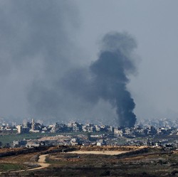 Arab Masih Panas! Israel Bom Gaza-Lebanon, Tank Turki Serang Suriah