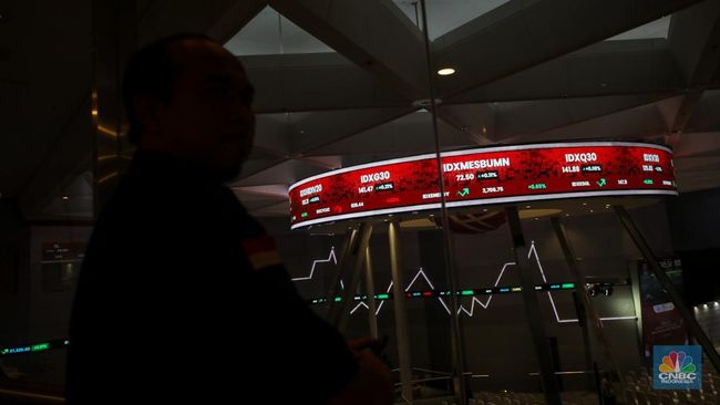 Breaking, IHSG Turun 1% Lebih Tertekan Kinerja Saham-Saham Ini