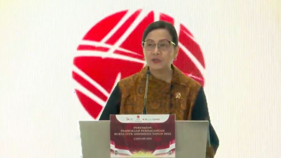 Menteri Keuangan, Sri Mulyani Indrawati memberikan sambutan dalam Peresmian Pembukaan Perdagangan Bursa Efek Indonesia Tahun 2025 di Gedung Bursa Efek Indonesia, Jakarta, (2/1/2025). (Tangkapan Layar Youtube  Indonesia Stock Exchange (IDX))