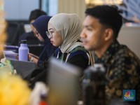 Bukti Baru Kantong Warga RI Kempes, Terlihat dari Sini
