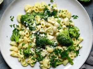 Resep Makaroni dan Brokoli Saus Creamy untuk Makan Malam Praktis