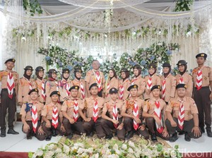 Viral Pernikahan Unik, Pengantinnya Bukan Pakai Kebaya Tapi Seragam Pramuka
