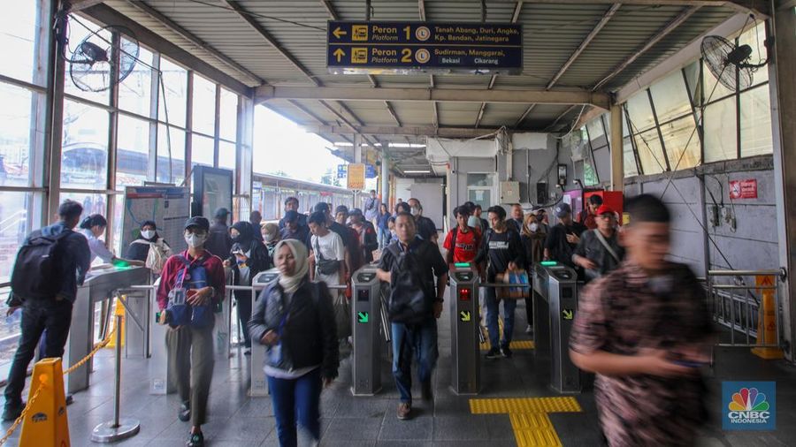 PT Kereta Api Indonesia (Persero) memastikan Stasiun Karet yang berlokasi di Jalan KH Mas Mansyur, Kecamatan Tanah Abang, Jakarta Pusat akan ditutup. (CNBC Indonesia/Faisal Rahman)