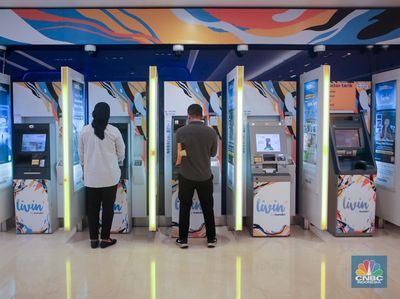 Aturan Terbaru Saldo Minimum Bank Mandiri, BNI, BRI per November 2025