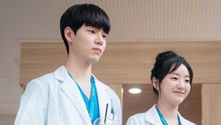 10 Rekomendasi Drakor Komedi Romantis Terbaik dengan Rating Tertinggi