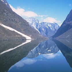Teka Teki Megatsunami 200 Meter Hajar Greenland