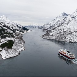 Teka Teki Megatsunami 200 Meter Hajar Greenland