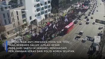Video: Polisi Korsel Adang Demo anti-Yoon Yang Gagal Diciduk KPK